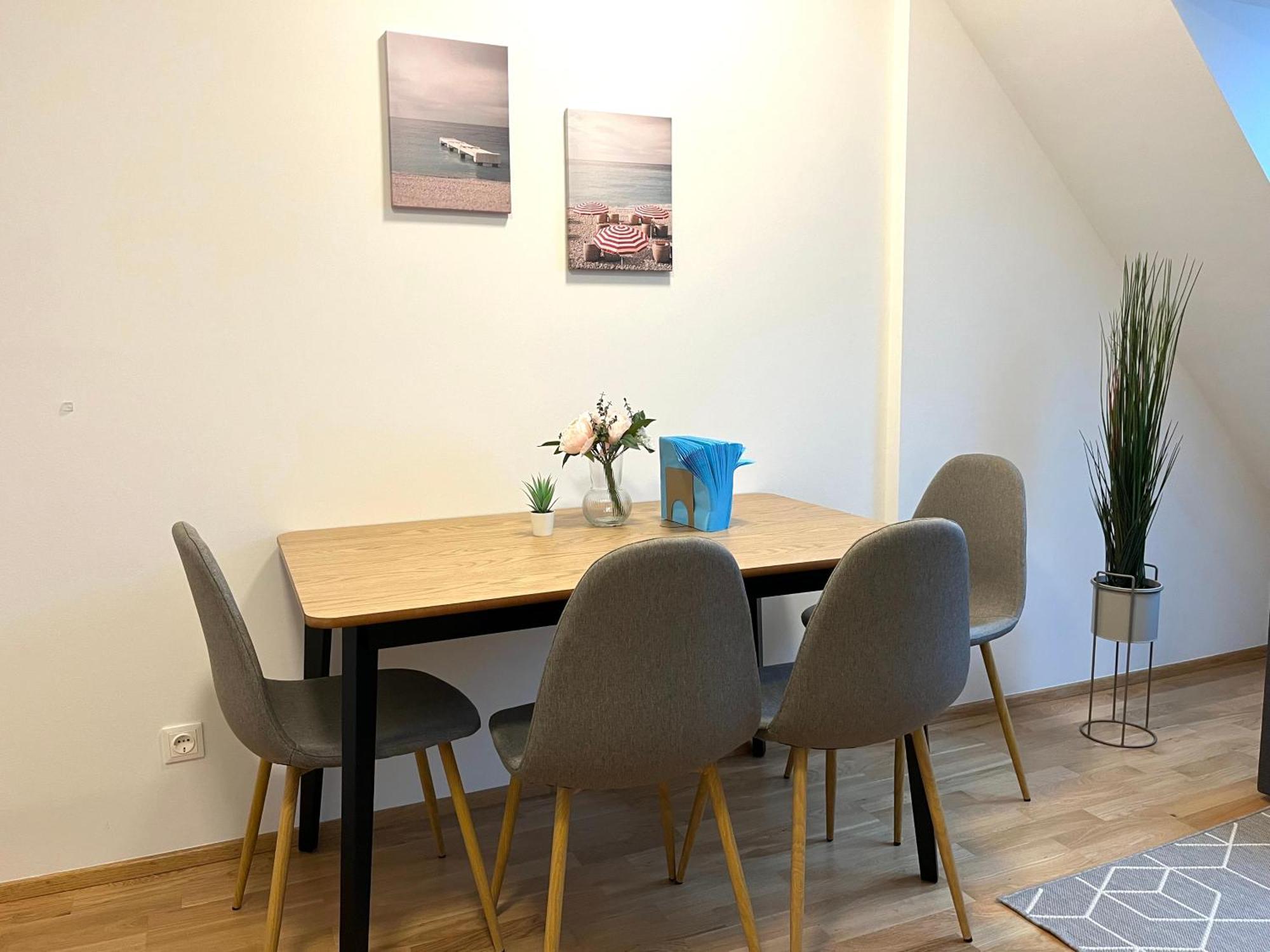 וינה Free Parking / Brandnew With Air Condition And Balcony מראה חיצוני תמונה